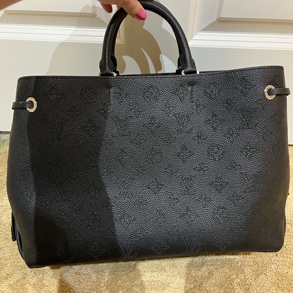 LV handbag - Picture 2 of 11